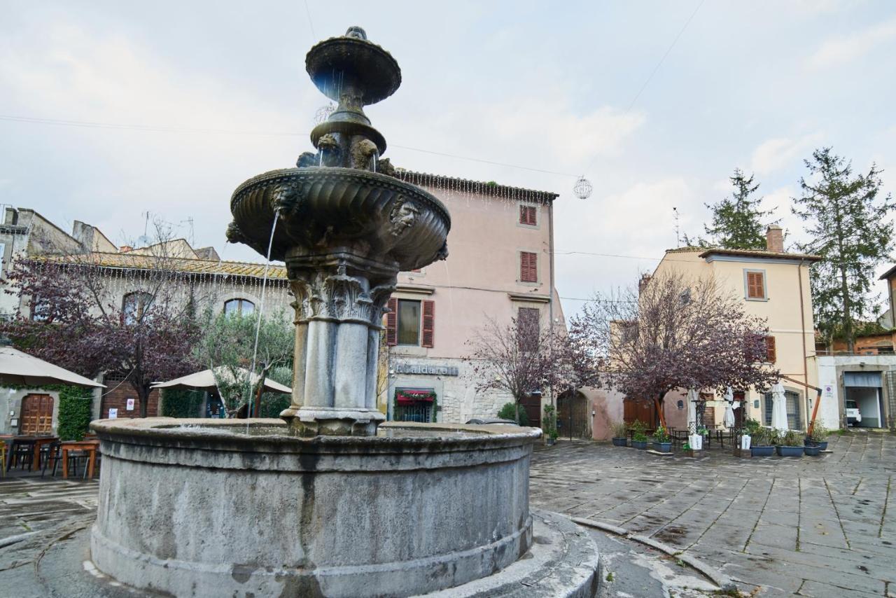 Al22 Di Piazza Del Gesu Hotel Viterbo Exterior foto